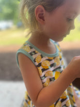 Load image into Gallery viewer, Life gives you lemons