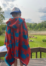 Load image into Gallery viewer, Crab towel hood