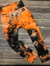 Load image into Gallery viewer, Orange tie dye joggers