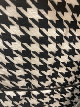 Load image into Gallery viewer, Flannel poncho