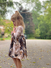 Load image into Gallery viewer, Leaves with plaid