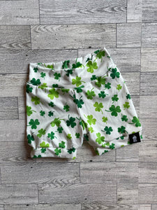 White shamrocks